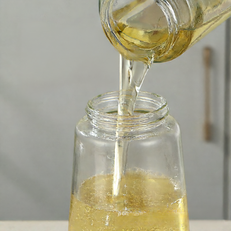 2-in-1 oil dispenser